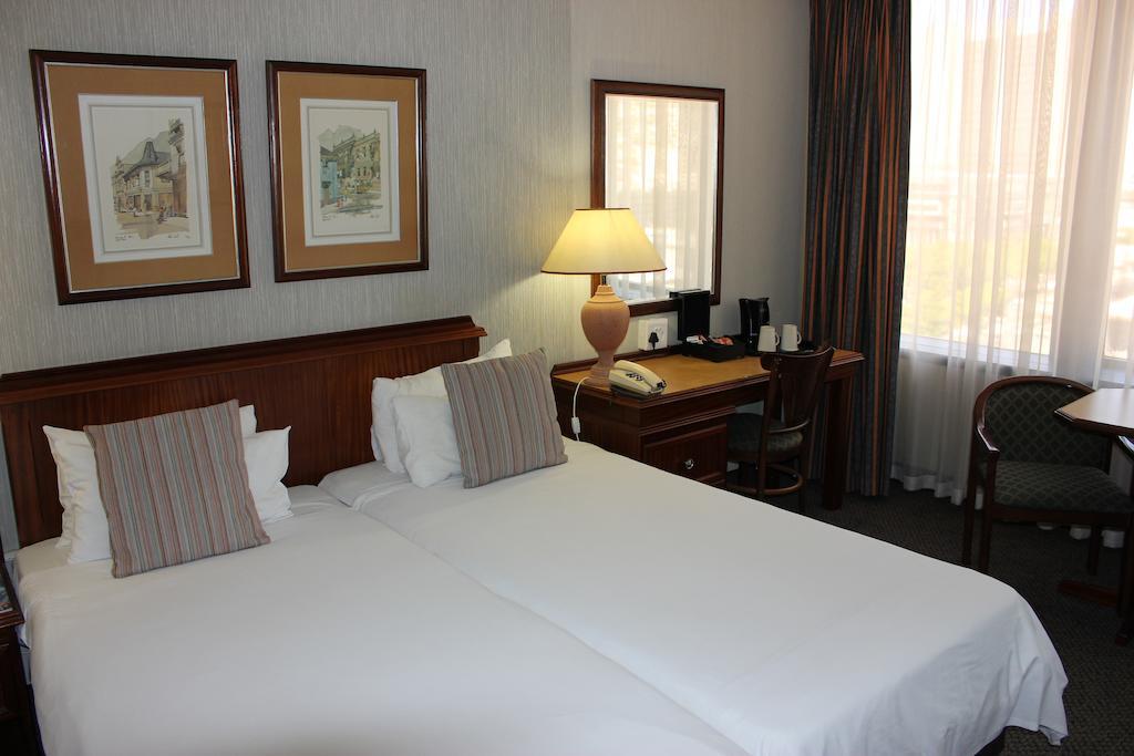 Hotel On St Georges Le Cap Extérieur photo